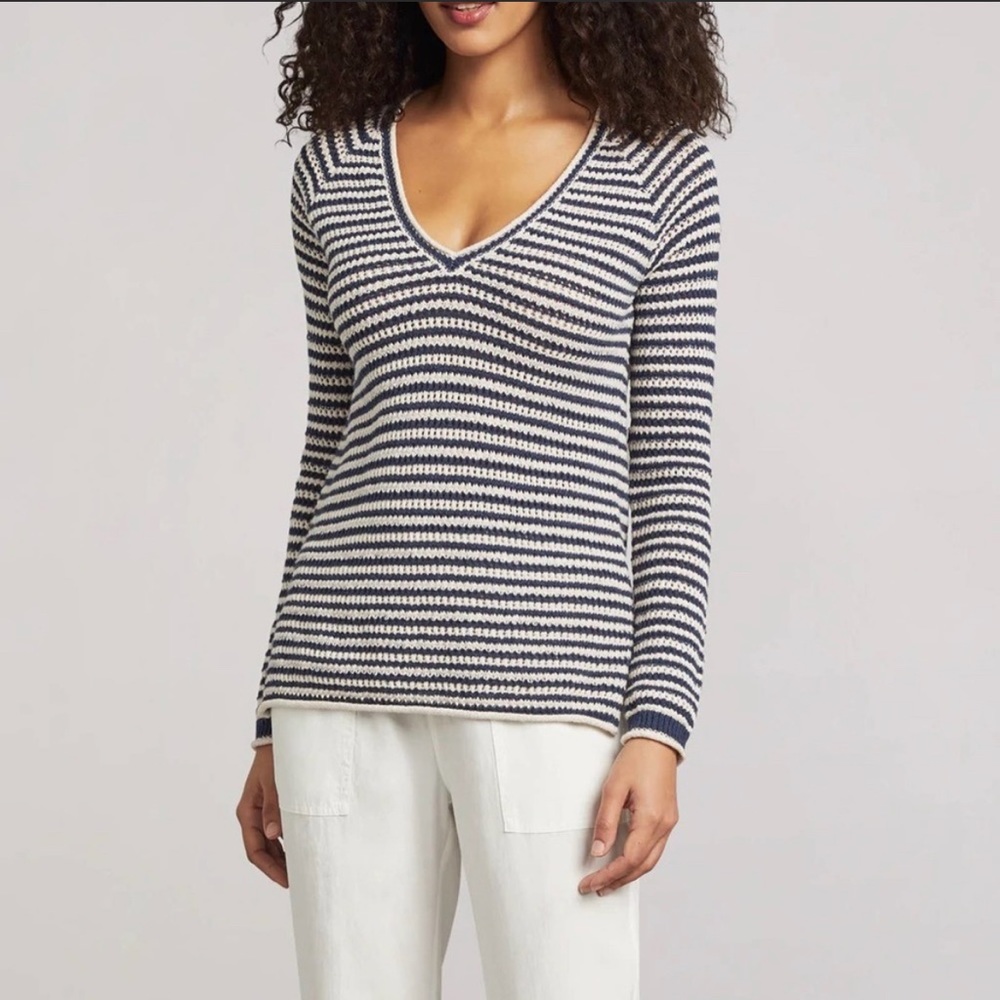 Faherty Maia Fisherman Navy Blue White V Neck Sweater sz S B8